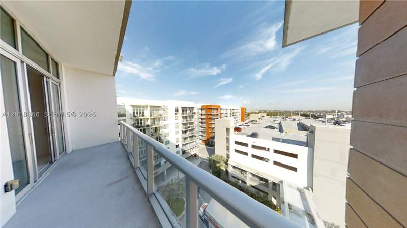 2 bedroom Condominium at 7825 NW 107th Ave 821, Midtown At Doral, Doral — photo 5