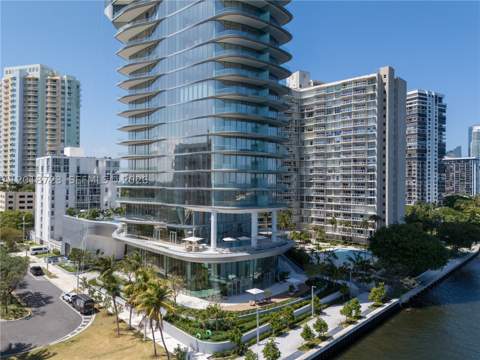 175 SE 25 Rd 804, Miami FL - photo 22 of 23