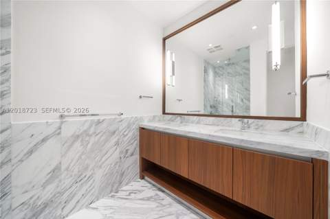175 SE 25 Rd 804, Miami FL - photo 9 of 23