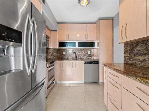 500 Bayview Dr 1421, Sunny Isles Beach FL - photo 12 of 17