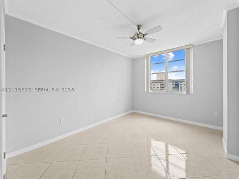 500 Bayview Dr 1421, Sunny Isles Beach FL - photo 7 of 17