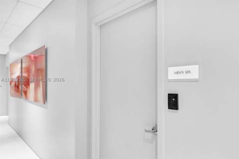 460 NE 28th St 601, Miami FL - photo 11 of 42