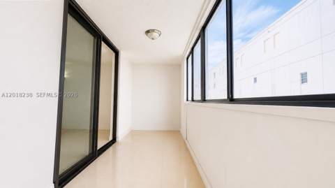 1621 Collins Ave 310, Miami Beach FL - photo 18 of 60