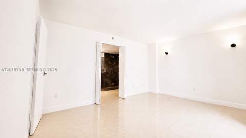 1621 Collins Ave 310, Miami Beach FL - photo 20 of 60
