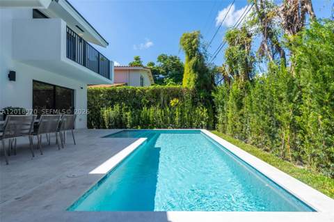 1415 Trillo Ave, Coral Gables FL - photo 7 of 19