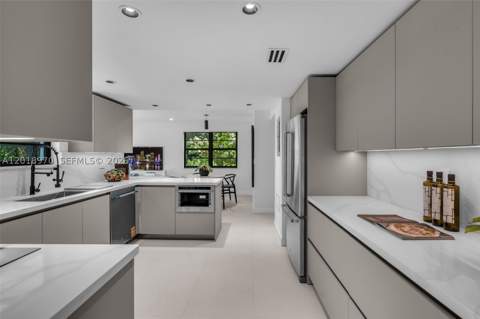 1415 Trillo Ave, Coral Gables FL - photo 9 of 19