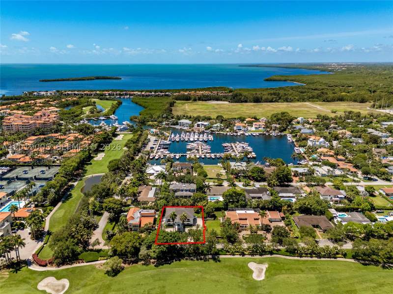 5 bedroom SingleFamilyResidence at 6220 SW 144th St, Kings Bay Sub, Coral Gables — photo 2
