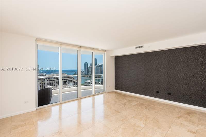 1 bedroom Condominium at 848 Brickell Key Dr 2703, Three Tequesta Point Condo, Miami — photo 4