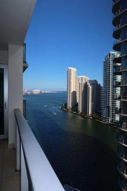 2 bedroom Condominium at 300 S Biscayne Boulevard T1902, Met 1 Condo, Miami — photo 1