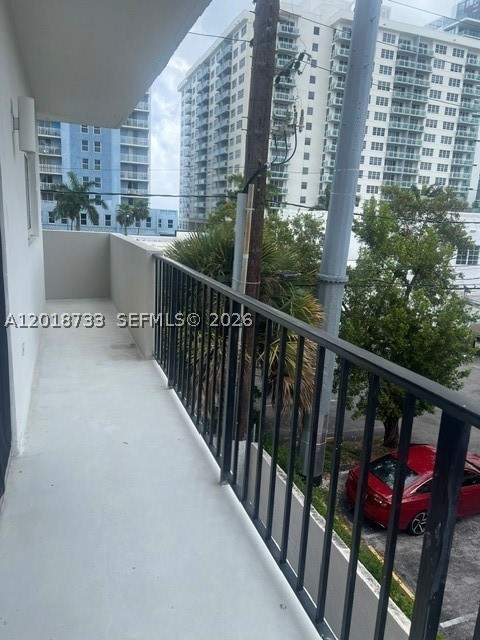 2 bedroom Condominium at 6965 Harding Ave 305, Harding Villas Condo, Miami Beach — photo 2