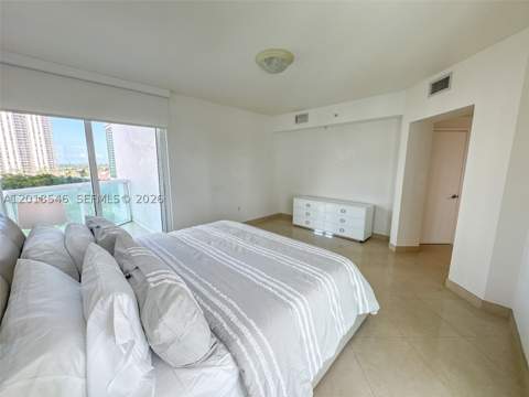 19400 Turnberry Way 531, Aventura FL - photo 15 of 17