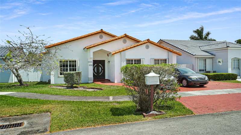 3 bedroom SingleFamilyResidence at 13755 SW 19th Ter, Truval Sub, Miami — photo 1