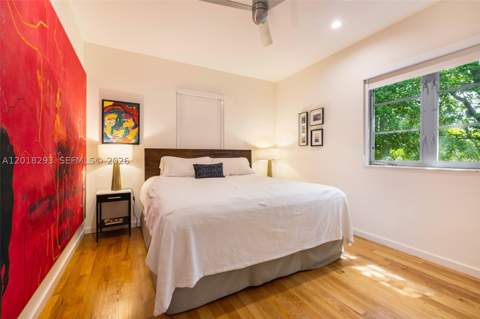 1551 Lenox Ave 8, Miami Beach FL - photo 11 of 13
