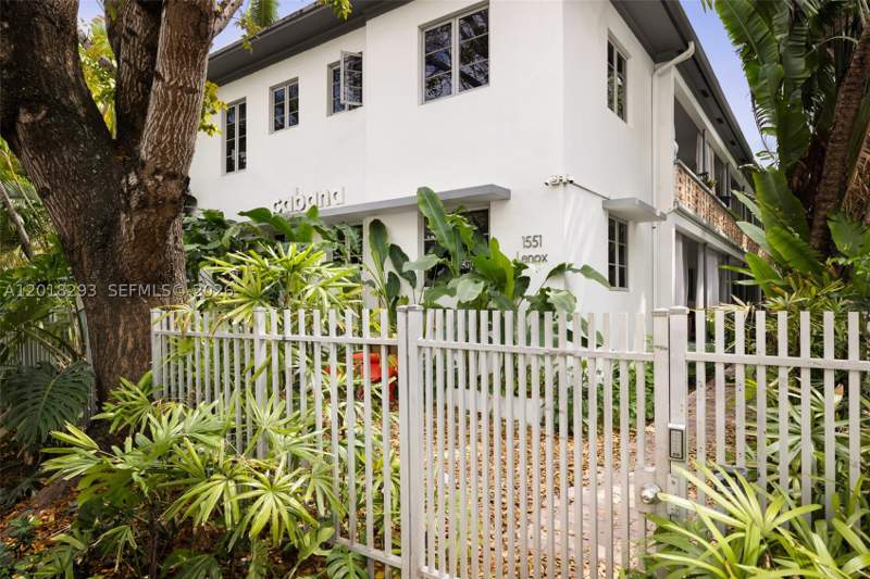 2 bedroom Condominium at 1551 Lenox Ave 8, 1551 Condo, Miami Beach — photo 2