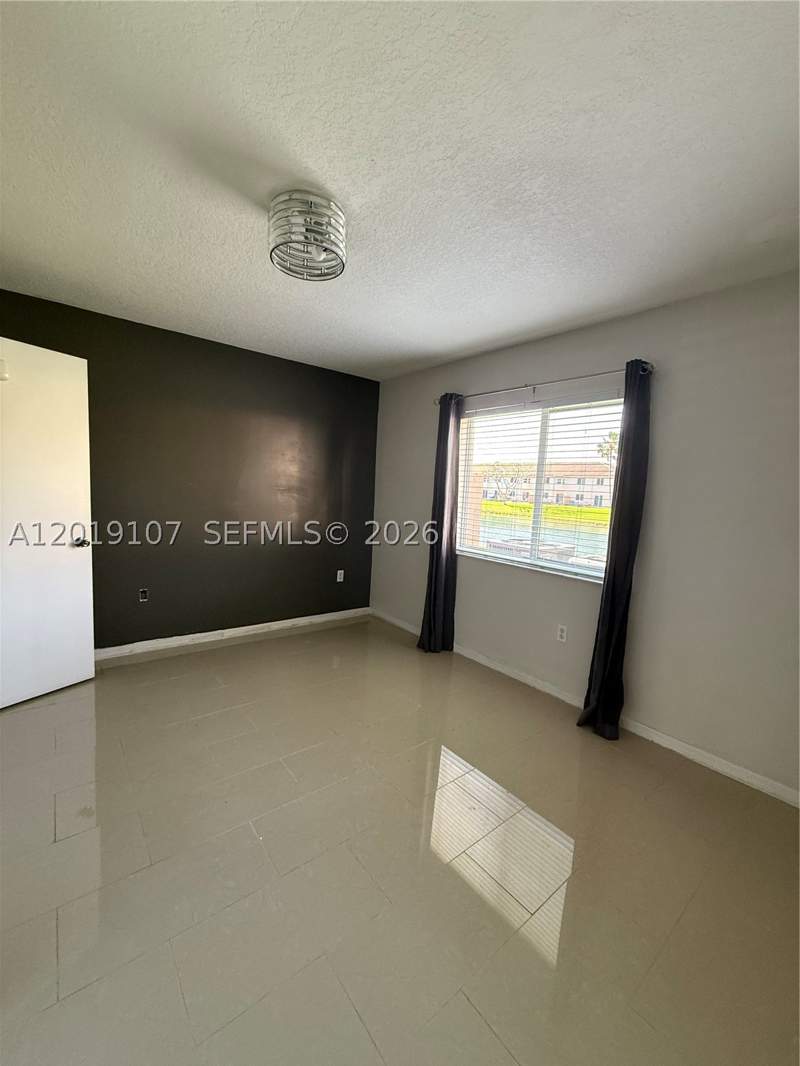 2 bedroom Condominium at 1271 SE 28th Ct 105, Venetia Gardens Condo, Homestead — photo 4