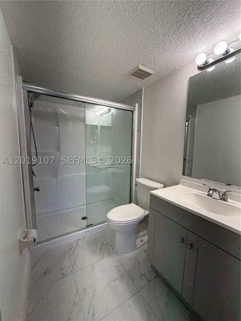 1271 SE 28th Ct 105, Homestead FL - photo 6 of 11