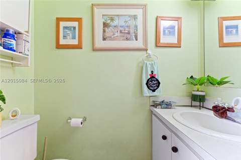 606 NW 107th Ave 9B, Miami FL - photo 10 of 31