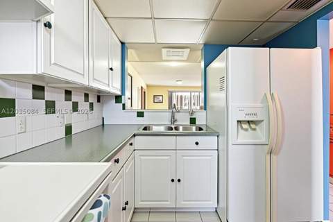 606 NW 107th Ave 9B, Miami FL - photo 14 of 31