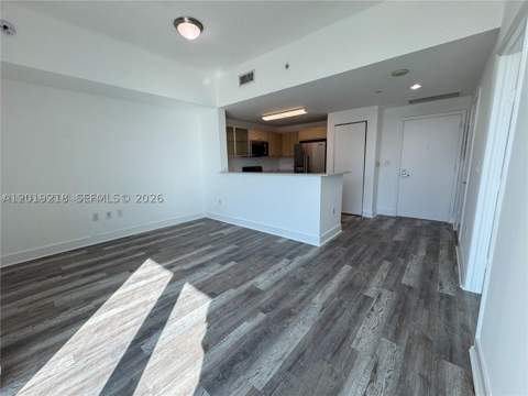 350 NE 24th St 514, Miami FL - photo 7 of 33