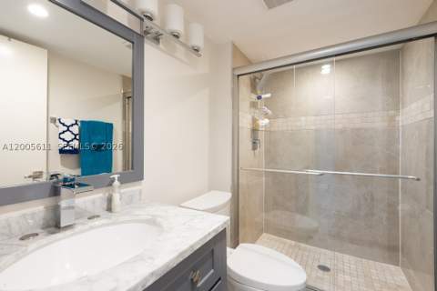 100 NE Bayview Dr 226, Sunny Isles Beach FL - photo 14 of 28