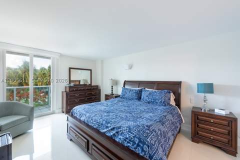 100 NE Bayview Dr 226, Sunny Isles Beach FL - photo 9 of 28