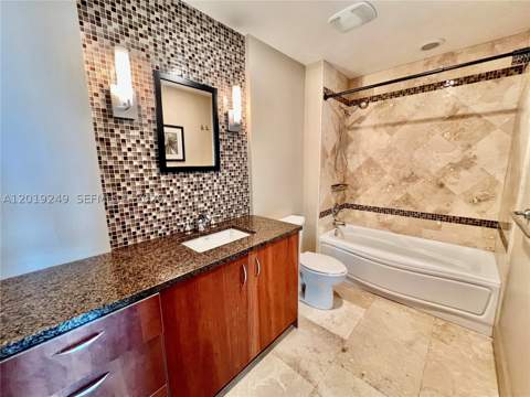 300 S Biscayne Blvd 2606, Miami FL - photo 14 of 19