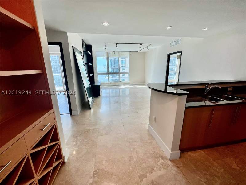 2 bedroom Condominium at 300 S Biscayne Blvd 2606, Met 1, Miami — photo 5