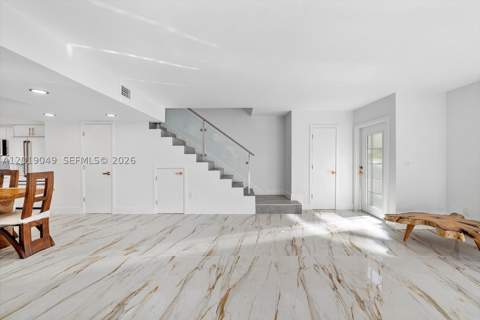 16449 NE 26th Ave 16, North Miami Beach FL - photo 16 of 41