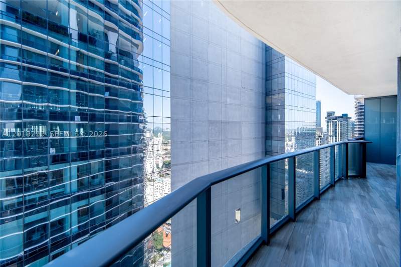 2 bedroom Condominium at 801 S Miami Ave 3905, 801 SMA RESIDENCES CONDO, Miami — photo 4