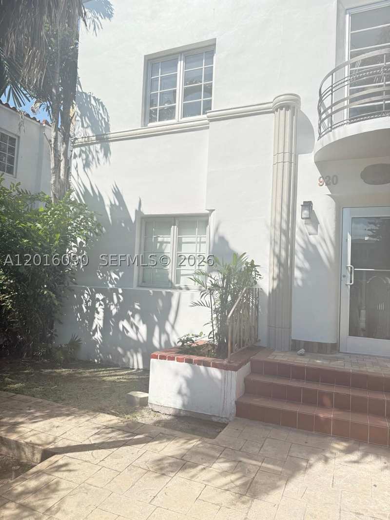 0 bedroom Condominium at 920 Euclid Ave 3, Greta Condo, Miami Beach — photo 1