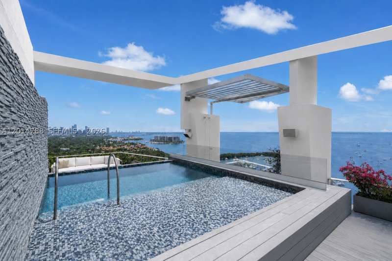 5 bedroom Condominium at 2627 S Bayshore Dr 3201, Grovenor House Condo, Miami — photo 1