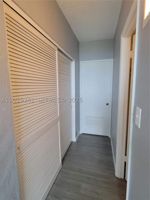 19380 Collins Ave 418, Sunny Isles Beach FL - photo 23 of 31