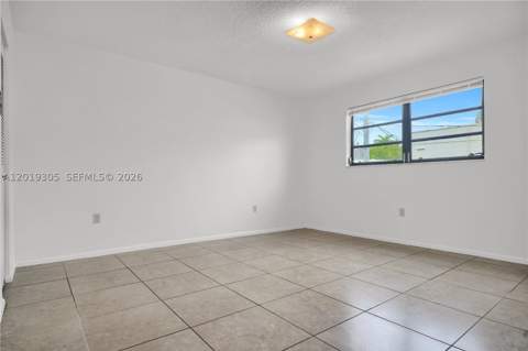 950 Euclid Ave 201, Miami Beach FL - photo 9 of 18