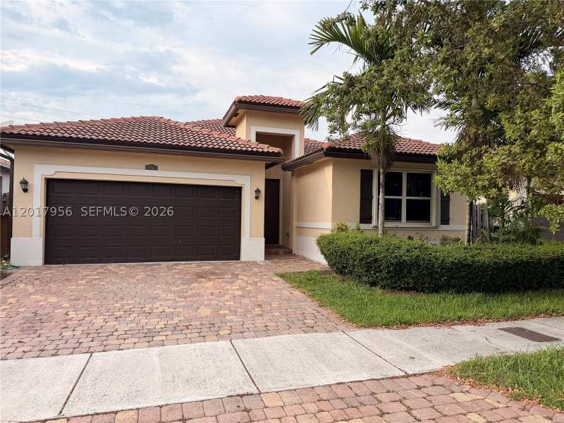 4 bedroom SingleFamilyResidence at 11851 SW 248th Ter, Hemingway Point, Homestead — photo 1