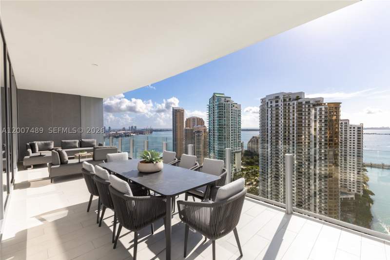 3 bedroom Condominium at 300 Biscayne Blvd Way 2802, Aston Martin Residences, Miami — photo 2