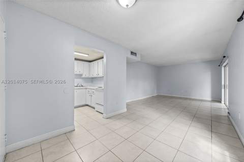 5112 NW 79th Ave 204, Doral FL - photo 8 of 23