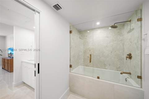 5255 Collins Ave 8F, Miami Beach FL - photo 20 of 36