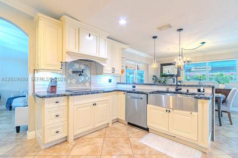 16181 SW 284th St, Homestead FL - photo 16 of 76