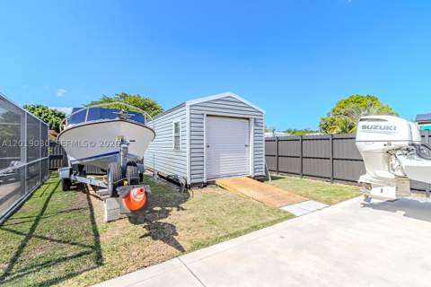 16181 SW 284th St, Homestead FL - photo 9 of 76