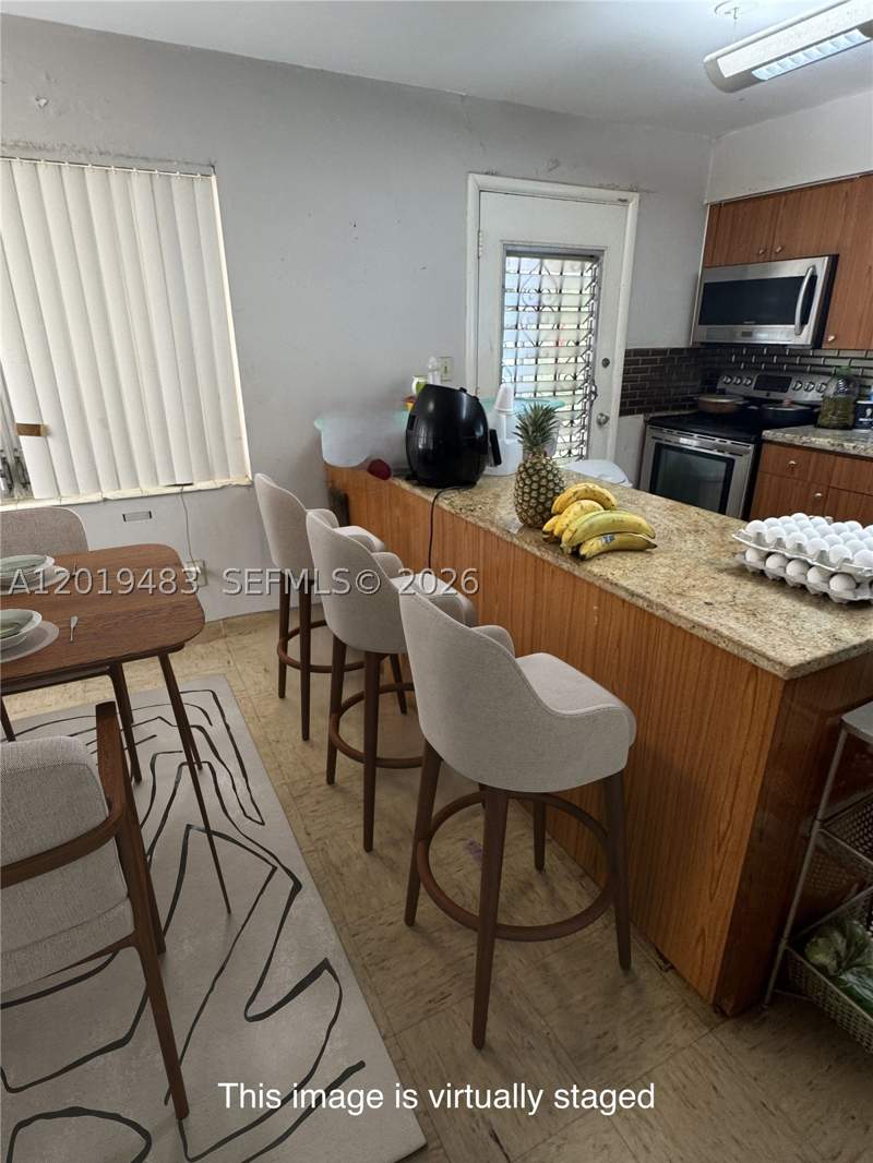 3 bedroom SingleFamilyResidence at 224 NE 47th St, Brentwood, Miami — photo 2