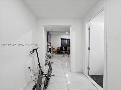 227 NW 13th Pl, Florida City FL - photo 10 of 34