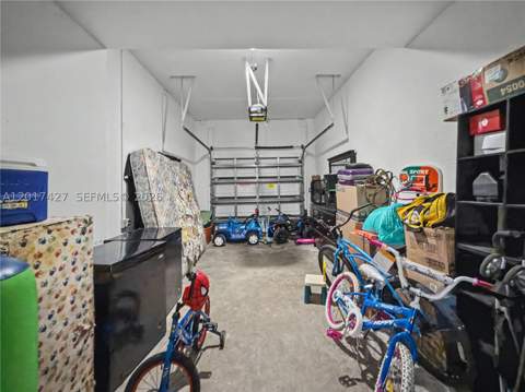 227 NW 13th Pl, Florida City FL - photo 18 of 34
