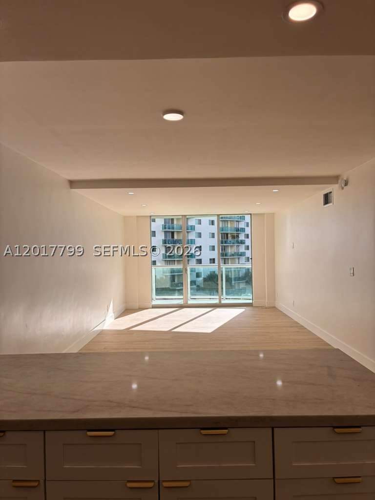 2 bedroom Condominium at 19390 Collins Ave 520, Oceanview Building A Cond, Sunny Isles Beach — photo 2