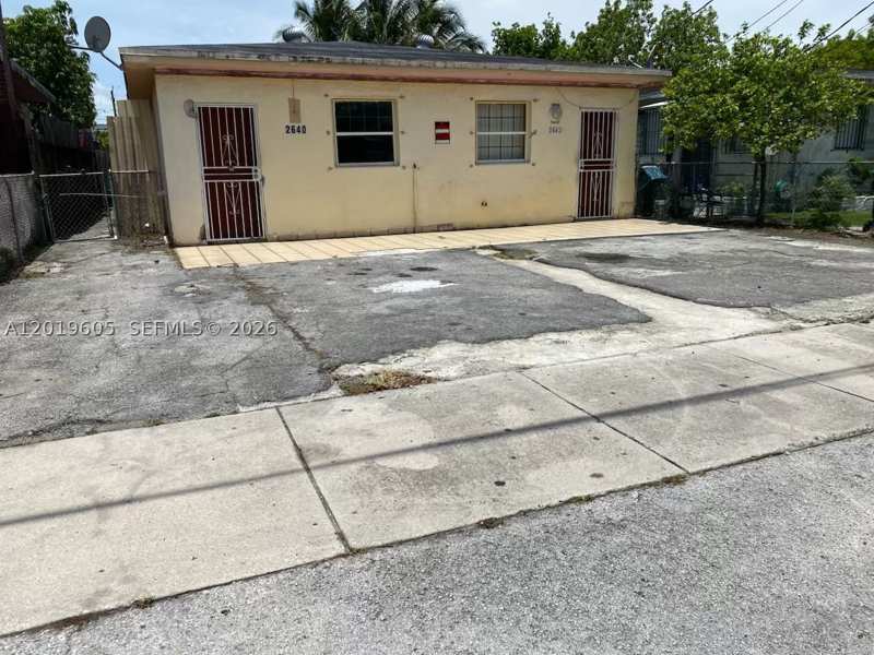 2 bedroom SingleFamilyResidence at 2640 NW 23rd Ct, Westhaven, Miami — photo 1