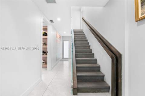 3748 Prairie Ave, Miami Beach FL - photo 19 of 60