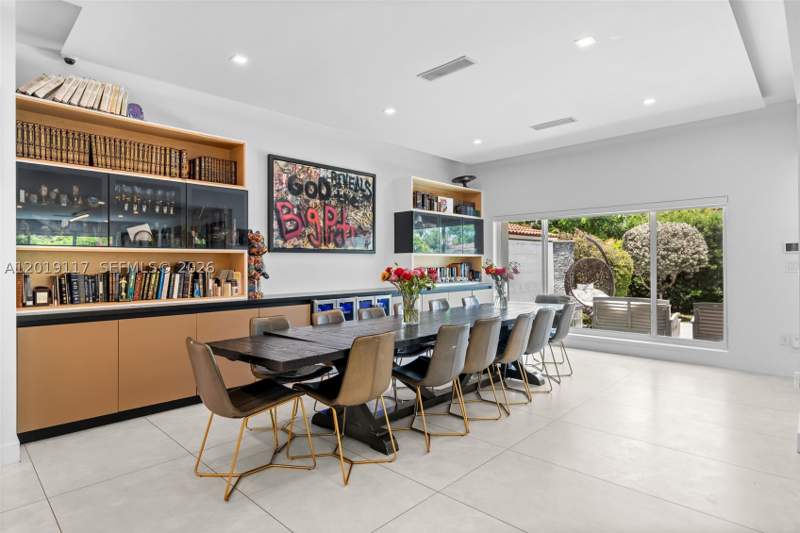 6 bedroom SingleFamilyResidence at 3748 Prairie Ave, Mid Golf Sub 1st Addn, Miami Beach — photo 5