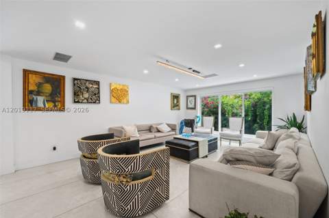 3748 Prairie Ave, Miami Beach FL - photo 7 of 60