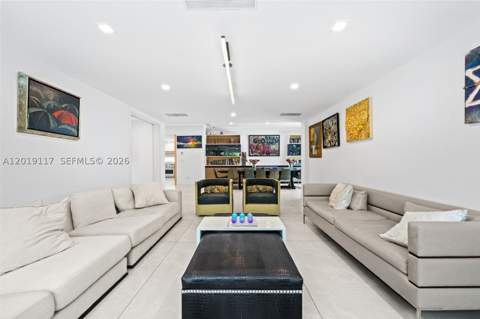 3748 Prairie Ave, Miami Beach FL - photo 9 of 60