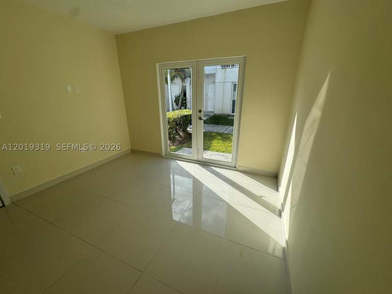 4 bedroom Townhouse at 13724 SW 259th St, Vittoria Gardens, Homestead — photo 5