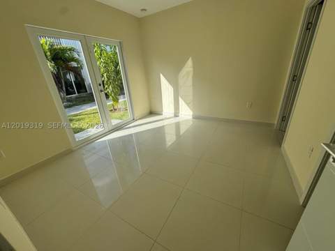 13724 SW 259th St, Homestead FL - photo 7 of 39